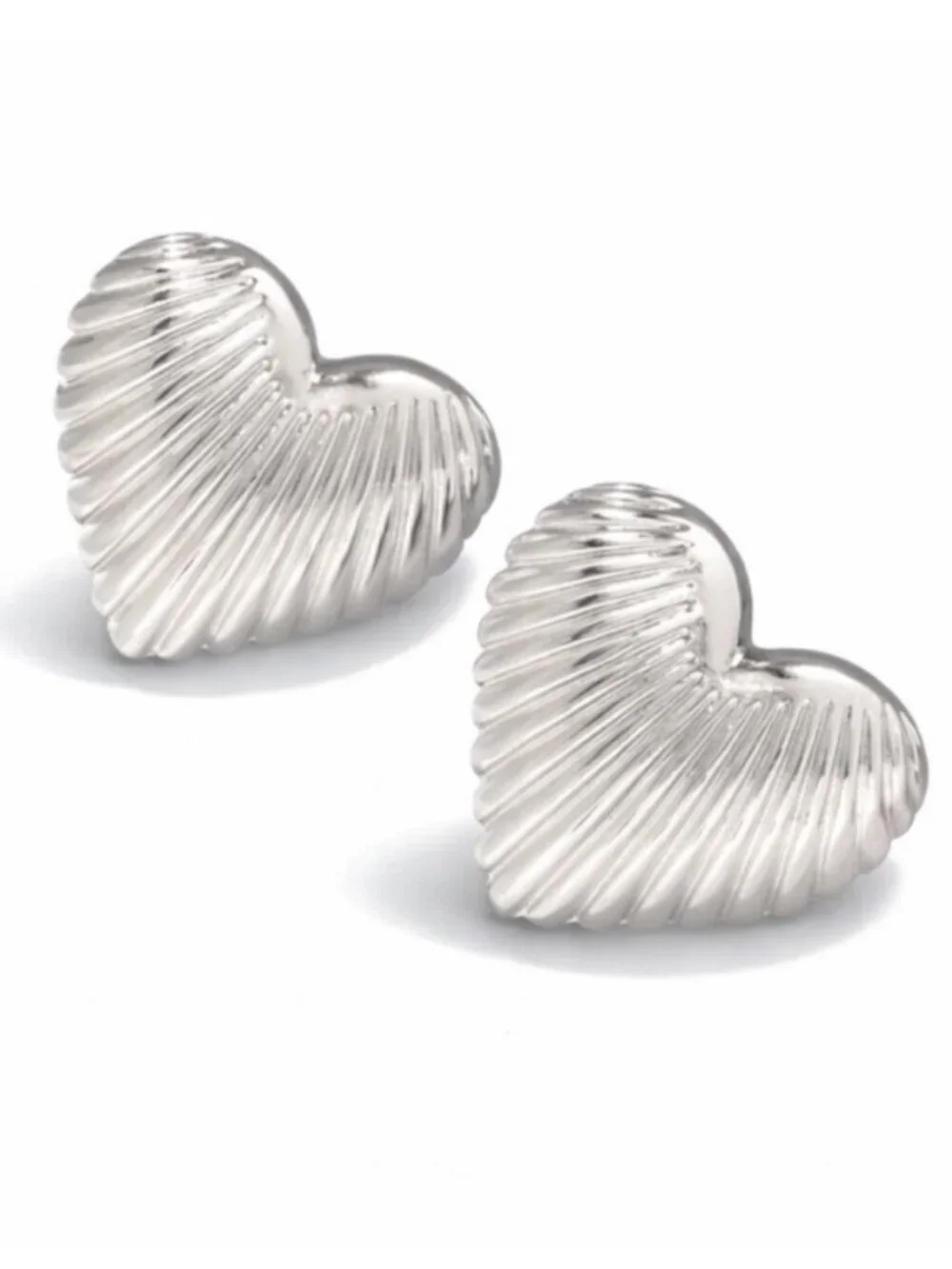 New! Silver Heart Statement Earrings (1064) NWOT